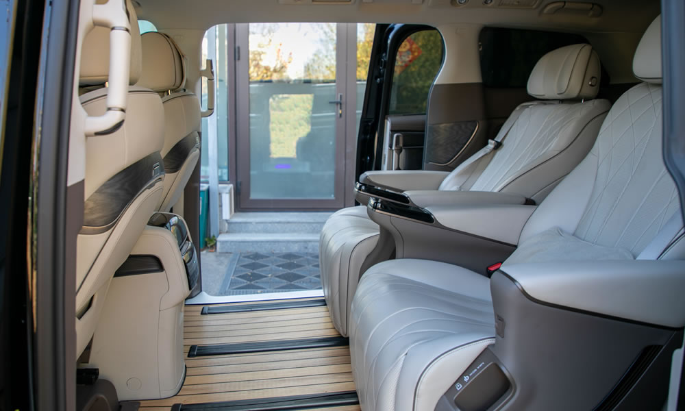 京牌腾势D9租车