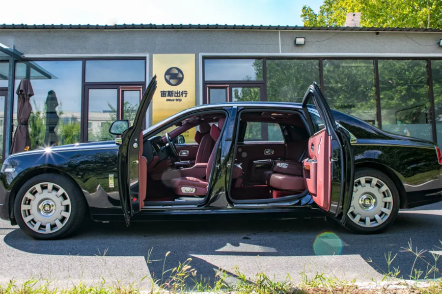 人靠衣装马靠鞍，开辆豪车路子宽😘